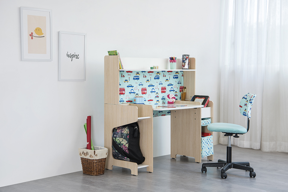 Kids Study Table